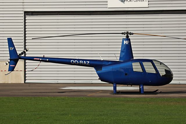 Robinson R-44 (OO-RAZ)