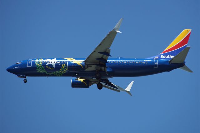 Boeing 737-800 (N8646B) - Boeing 737-8H4, Southwest Airlines, N8646B, 03.June 2025, KSFO San Francisco Intl., Coyote Point