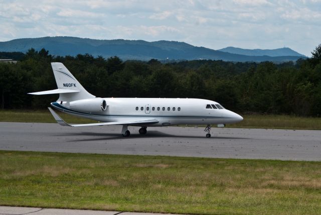 Dassault Falcon 2000 (N60FK)