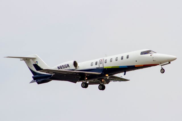 Learjet 45 (N85GR)