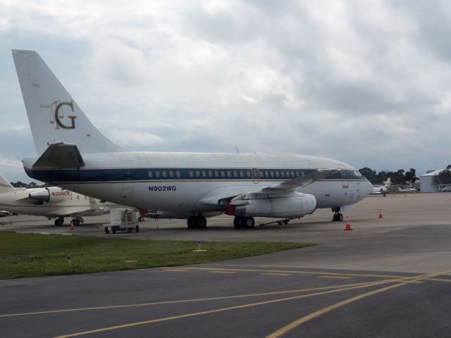 Boeing 737-200 (N902WG) - No location as per request of the aircraft owner.