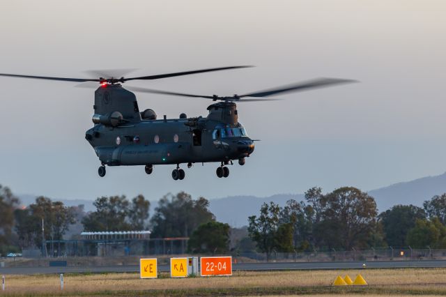 Boeing CH-47 Chinook (08-8161)