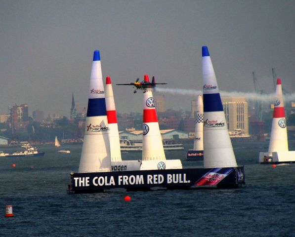 — — - Red Bull Races - NYC Harbor