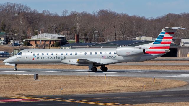 Embraer ERJ-145 (N659AE)