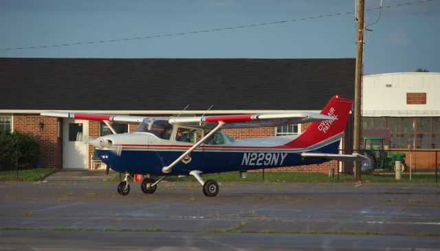 Cessna Skyhawk (N229NY) - Simple shot of a Civil Air Patrol 172N