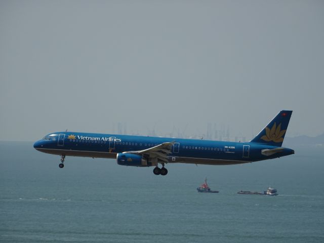 Airbus A321 (VN-A395)