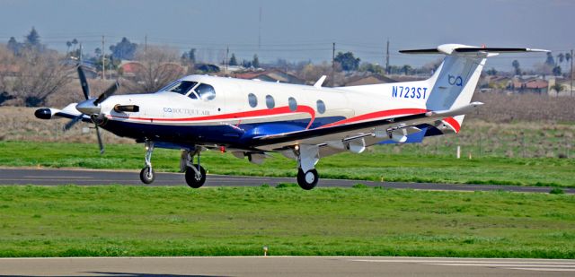 Pilatus PC-12 (N723ST) - Boutique flight arriving at Merced from Las Vegas