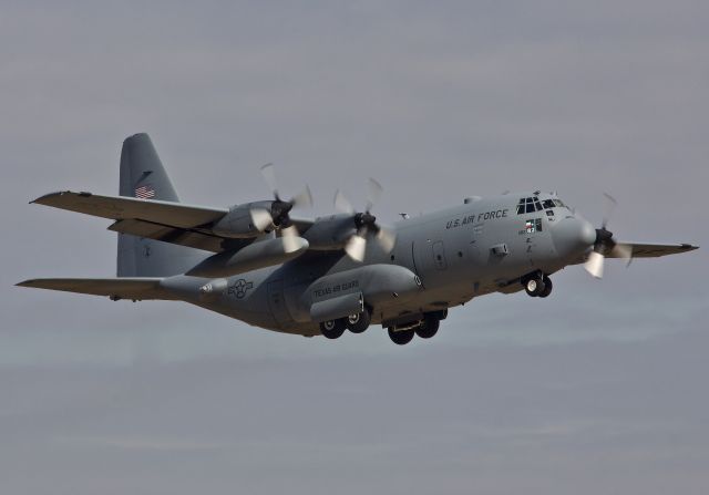 Lockheed C-130 Hercules (89-1182) - C-130H of the 181st Airlift Squadron, The Ropers, departing NAS/JRB Fort Worth (Please view in "full" for highest image quality)