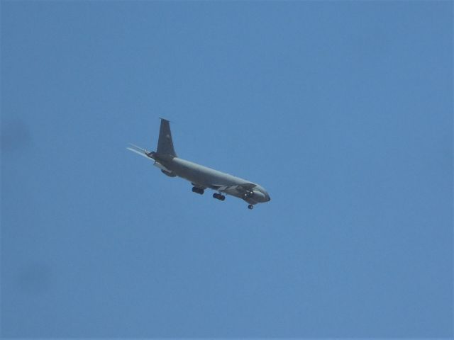 — — - Air Show at Macdill AFB, 2018. KC 135 flew right over my house!