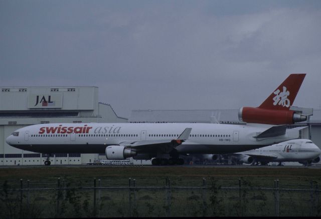 Boeing MD-11 (HB-IWG) - Departure at Narita Intl Airport Rwy34L on 1998/11/23