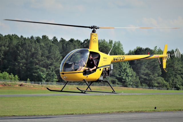 Robinson R-22 (N47CD)