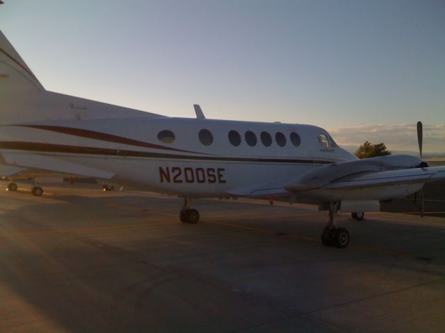 Beechcraft Super King Air 200 (N200SE)