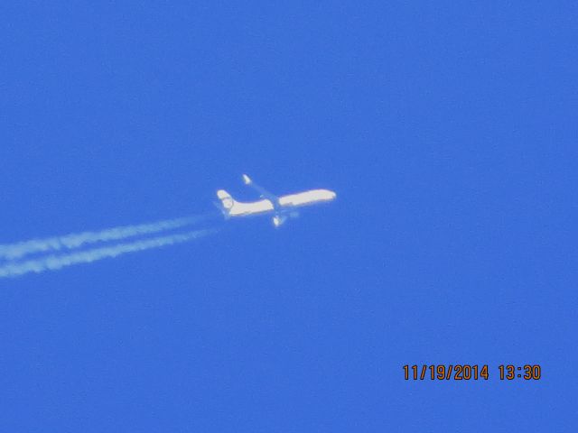 Boeing 737-800 (N523AS) - Alaska Airlines flight 774 from SEA to TPA over Southeastern Kansas at 37,000 feet.