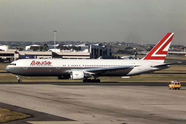 Airbus A320 (OE-LAU) - LAUDA AIR - BOEING 767-3Z9/ER - REG : OE-LAU (CN 23765/165) - KINGSFORD SMITH SYDNEY NSW. AUSTRALIA - YSSY 27/6/1988 35MM SLIDE CONVERSION USING A LIGHTBOX AND A NIKON L810 DIGITAL CAMERA IN THE MACRO MODE.