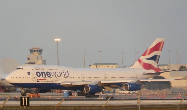 Boeing 747-400 (G-CIVD)