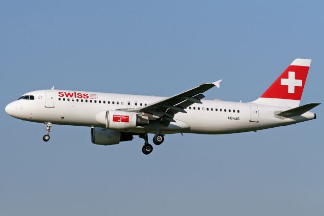 Airbus A320 (HB-IJS)