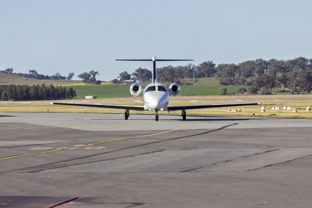 Cessna Citation Mustang (VH-YDZ) - Pacific Real Estate (Warilla) Pty Ltd (VH-YDZ) Cessna 510 Citation Mustang taxiing at Wagga Wagga Airport.