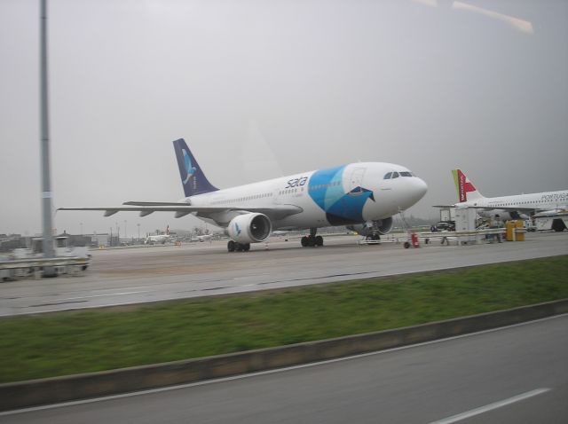 Airbus A310 —
