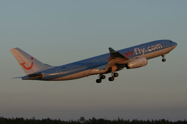 Airbus A330-200 (F-HBIL) - July 7, 2010 - evening departed from Halifax Int’l Airport 