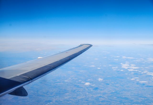 McDonnell Douglas MD-88 (N903DE) - In flight from ATL-PHL. 2/8/20.  Love the view of the long slender wing of the MD-88.