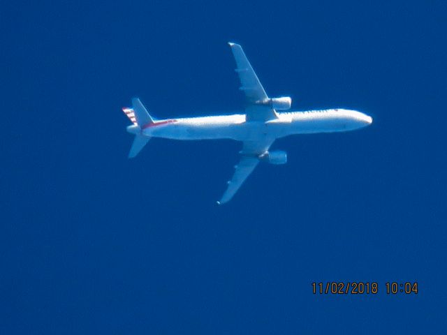 Airbus A321 (N155UW)