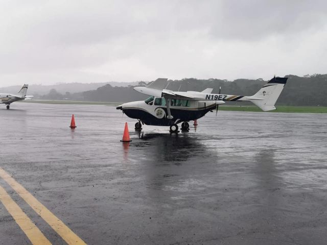 Cessna Super Skymaster (N19EZ)