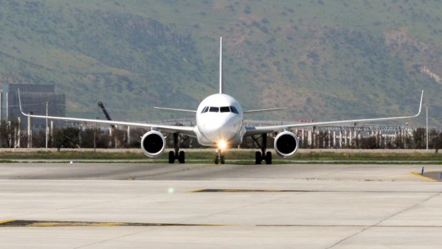 Airbus A321 (CC-BEB)