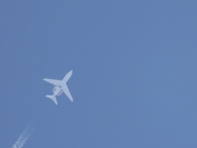 Bombardier Challenger 300 (N2428)