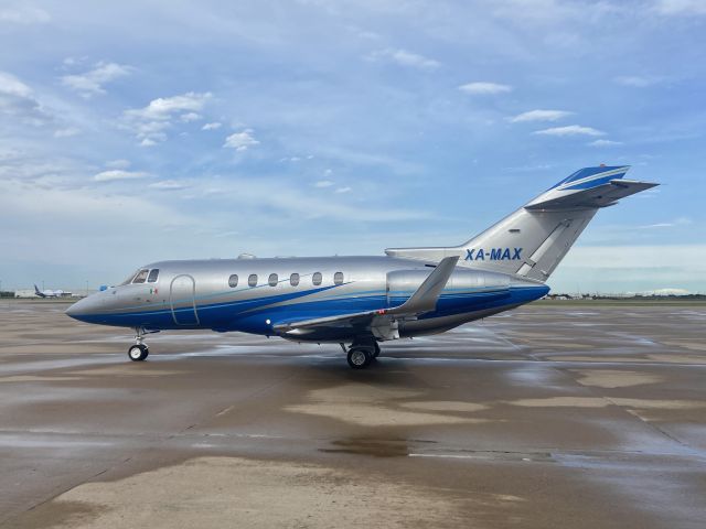 Hawker 800 (XA-MAX)