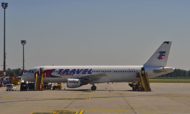 Airbus A320 (YL-LCC) - Travel Service - Canaria Travel Airbus A320-211 YL-LCC in Bratislava Airport