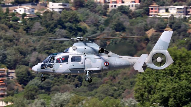 CHRISTEN Husky (N724) - FRENCH NAVY