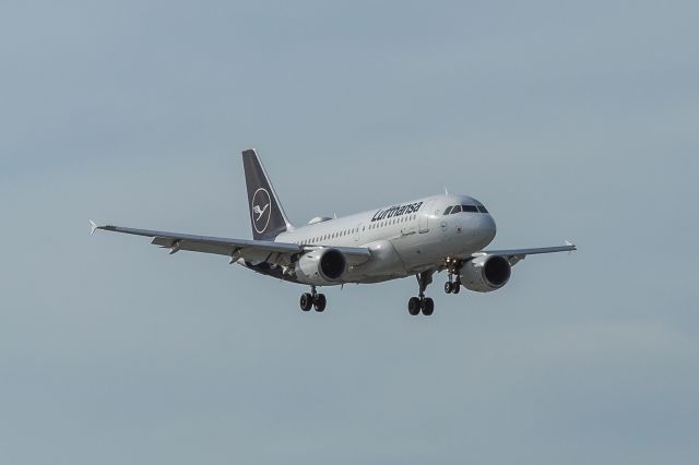 Airbus A319 (D-AILW) - SPOTTING WAW/EPWA