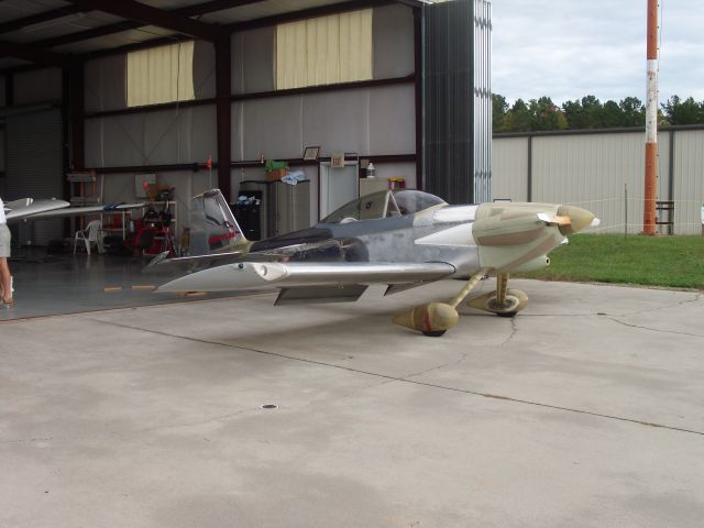 Experimental 100kts-200kts (N377LM) - Vans RV outside at hangar