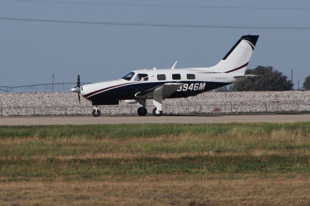 Piper Malibu Mirage (N3946M)