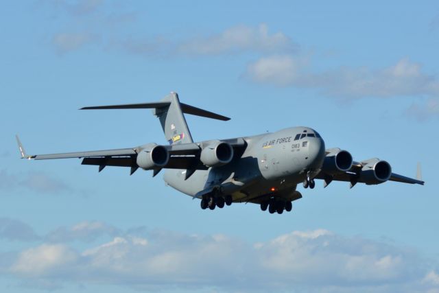 Boeing Globemaster III (00-0183) - Reach 983 Heavy C-17 from the 156th Airlift Squadron 145th Airlift Wing NC ANG based at the Charlotte International Airport 