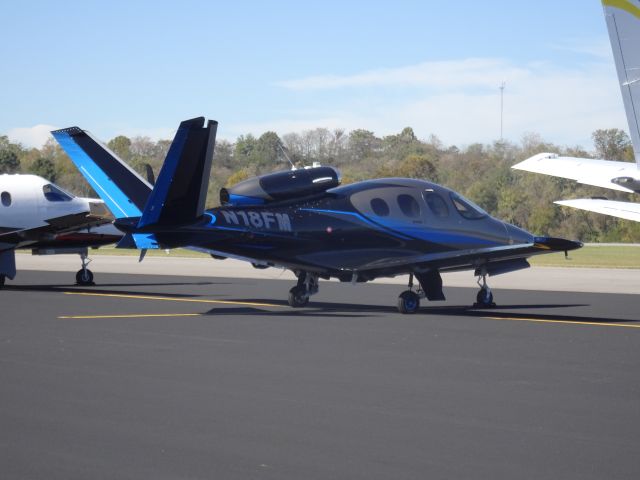 Cirrus Vision SF50 (N18FM)