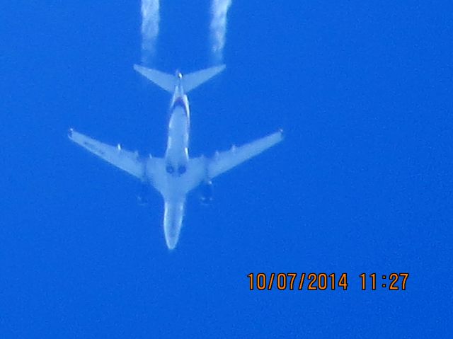Boeing 737-700 (XA-QAM) - Aeromexico flight 686 from Mexico City to ORD over Southeastern Kansas at 41,000 feet.