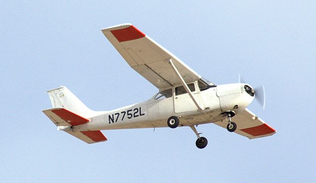 Cessna Cutlass RG (N7752L)