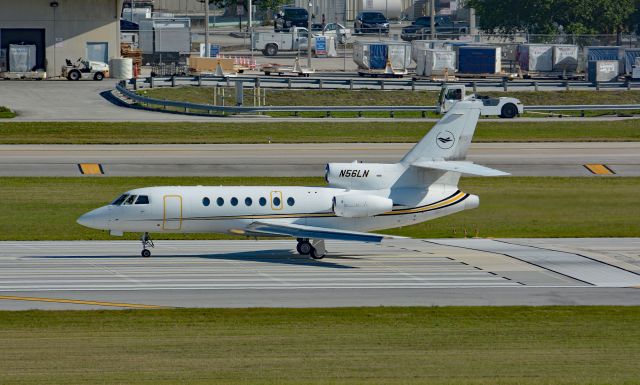 Dassault Falcon 50 (N56LN)