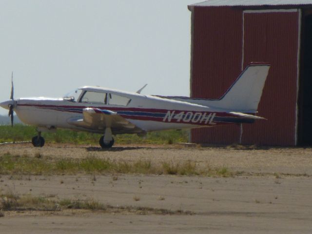 Piper PA-30 Twin Comanche (N400HL)