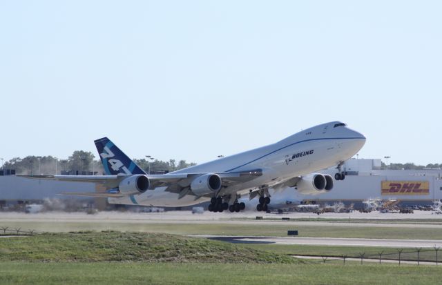 BOEING 747-8 (N50217) - Leaving DHL Hub on 36R at CVG