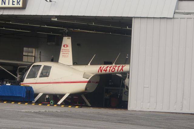Robinson R-44 (N4181X)