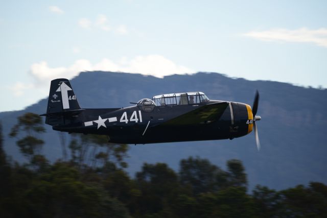 Grumman G-40 Avenger (VH-MML)