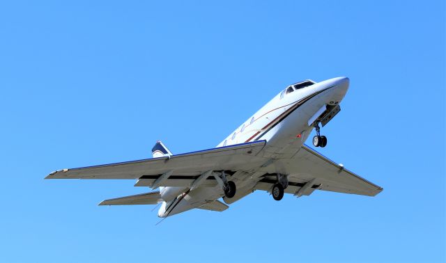 North American Sabreliner (N651MK)