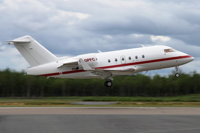 Canadair Challenger (C-GPFC)