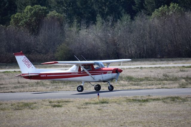 Cessna 152 (N48972)