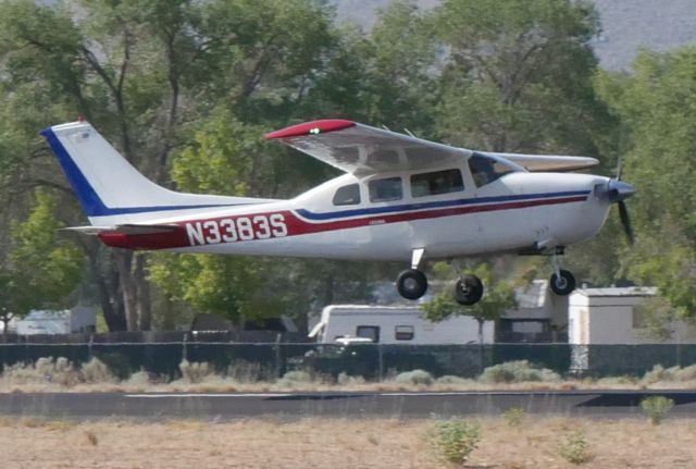 Cessna Centurion (N3383S)