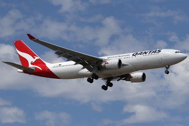 Airbus A330-200 (VH-EBC) - on 26 November 2017