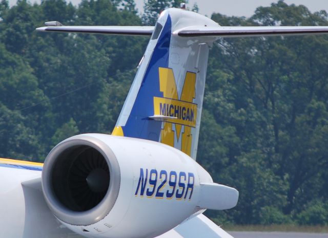 Learjet 60 (N929SR) - T & M AIR LLC - University of Michigan "Go Big Blue" at KJQF - 6/1/11