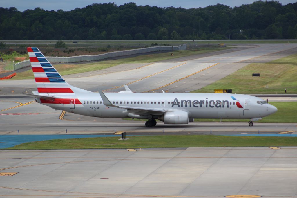 Boeing 737-800 (N970AN)